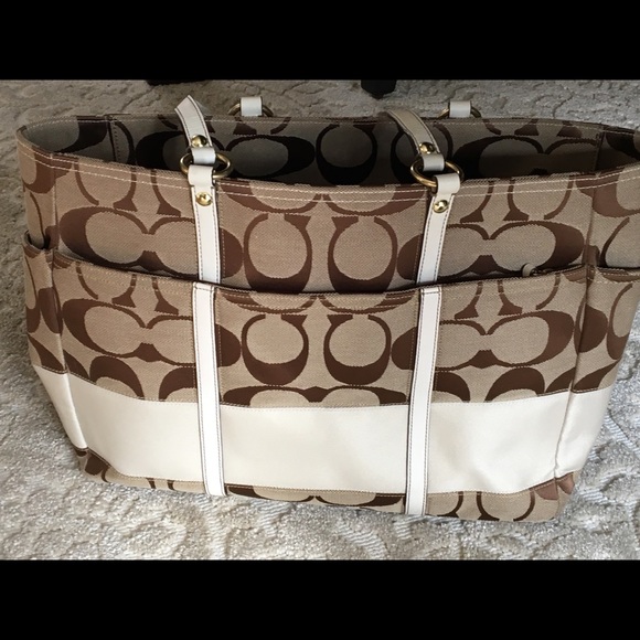 Authentic Coach Diaper/Tote bag - Picture 1 of 4